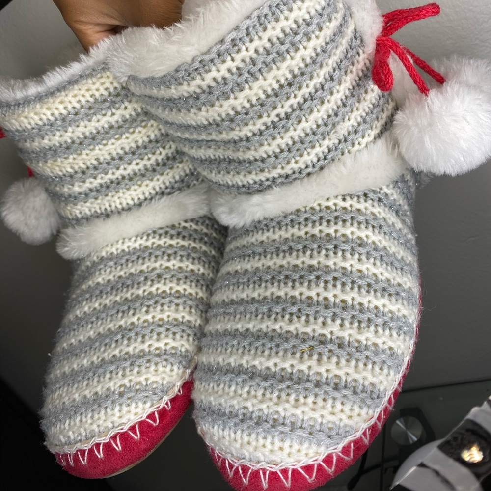 house shoe bootie.
